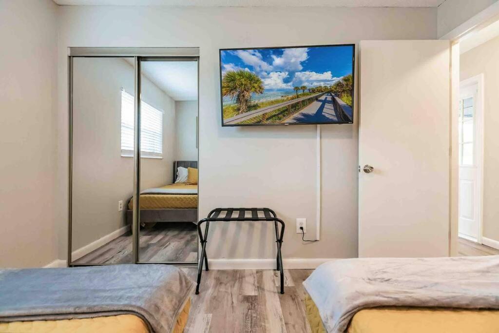 Poolside Oasis-5 Miles From Venice Beach Extérieur photo